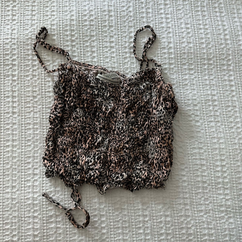Urban cheetah top